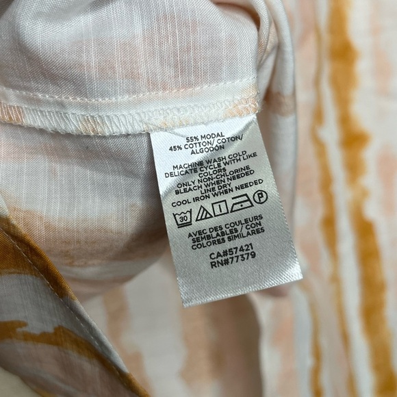 Ann Taylor Sleeveless Button Down New With Tag Size XSP - Picture 3 of 5